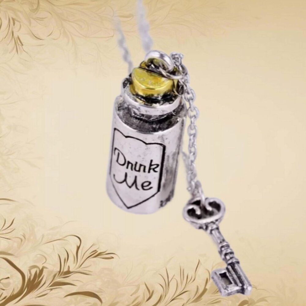 2 Disney Alice In Wonderland "DRINK ME" & "EAT ME" Charm Key Necklaces - Picture 5 of 9
